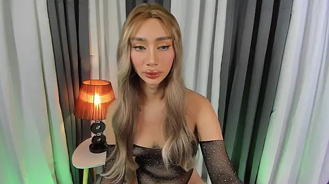 sugar_hally29n Webbikameraesitys