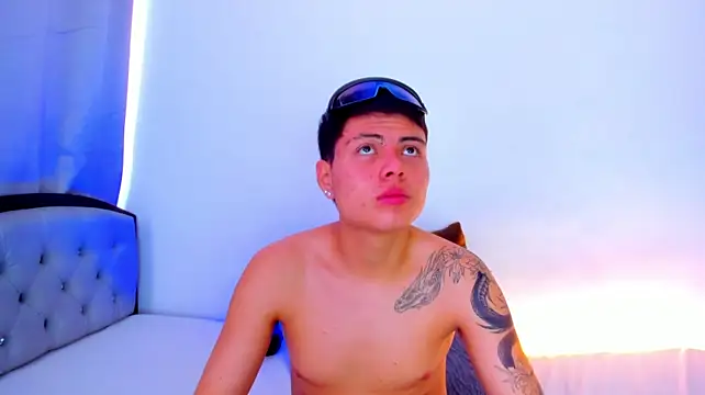 lu_blake_n Webbikameraesitys