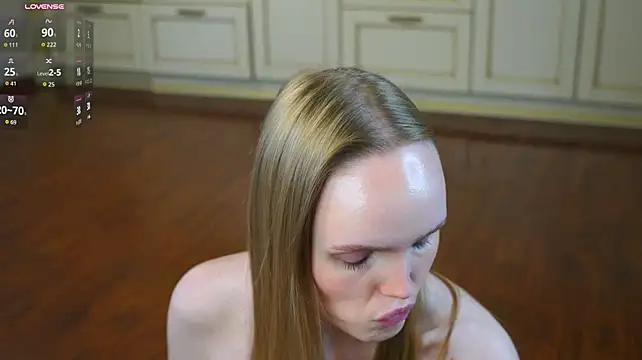 LedaSweeting's Webcam Show