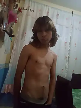 Show modela elio_twink na web-kameri