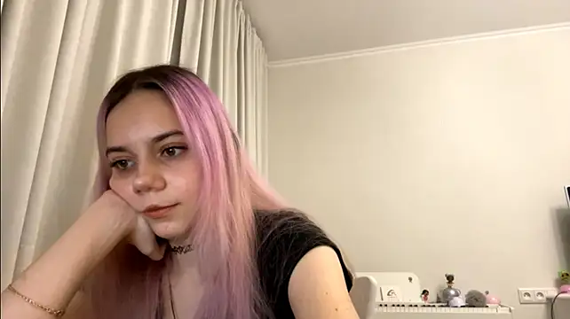 Show modela cumslady na web-kameri
