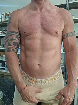 Show modela Senor_martin na web-kameri