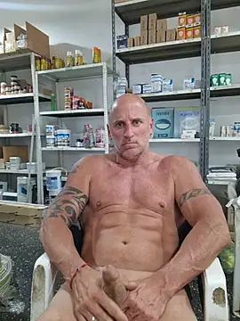 Senor_martin Show in webcam