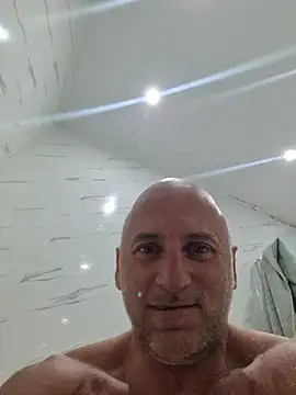 Show modela Senor_martin na web-kameri