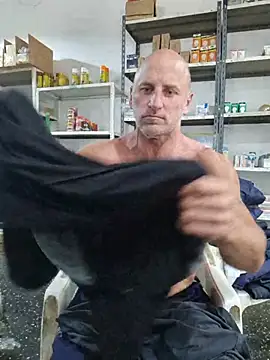 Senor_martin Show in webcam