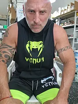 Senor_martin's Webcam Show