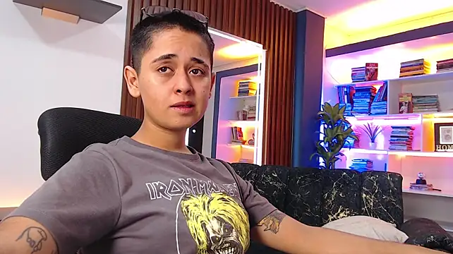 sara_foox1 webkamerás műsora