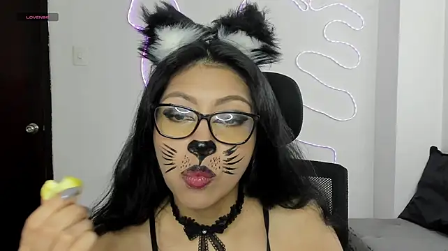 valentinaSexGoddess' Live XXX Chat