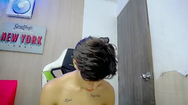 Show Webcam de hot_atheltee