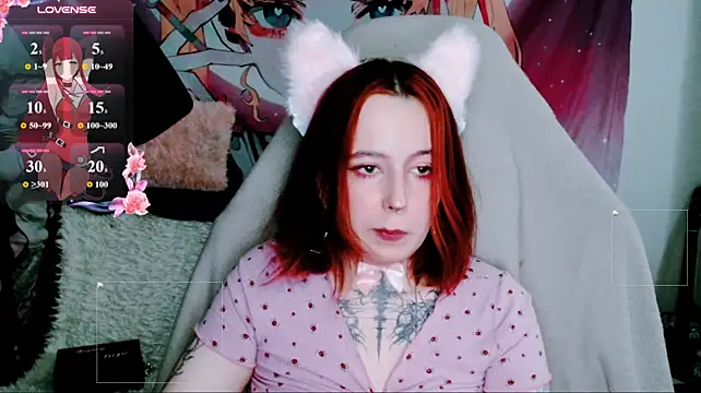 RedVelvetDoll webcam show