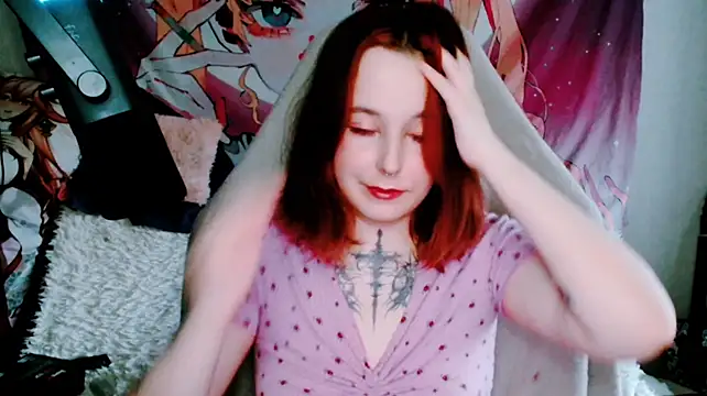 Вебкам-шоу RedVelvetDoll
