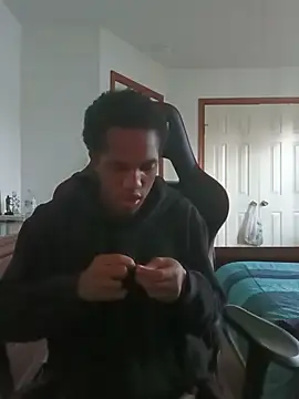 PriggishRubbish Show Webcam