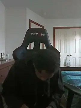PriggishRubbish webcam show