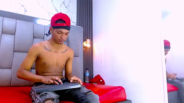 Yeison_Arcos' Webcam Show