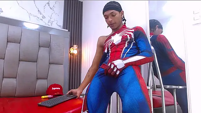 Yeison_Arcos Show in webcam