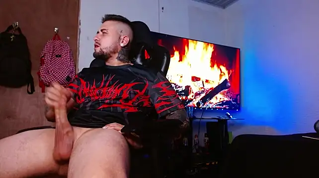 LIAAM_2 webcam show