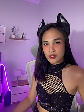 NathallieLoveeのウェブカメラショー