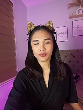 NathallieLovee Pertunjukan Webcam