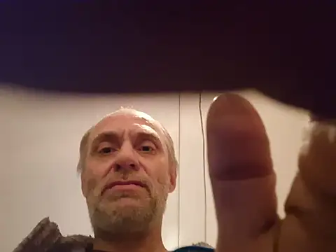 RuinousFuse Webcam Show