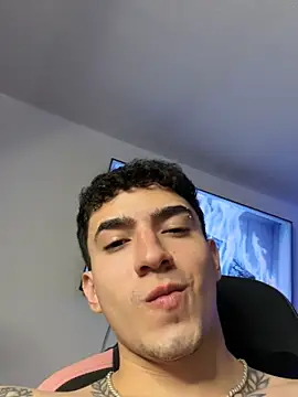 juan_seb06 webcam show