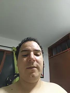 Show de Anubis_Hot_Rythm na webcam