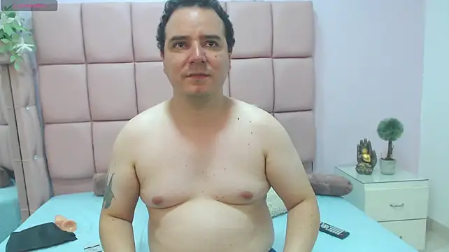 Anubis_Hot_Rythm webkamerás műsora