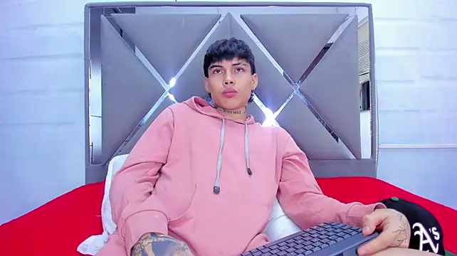 Tonny_18hotn Webbikameraesitys