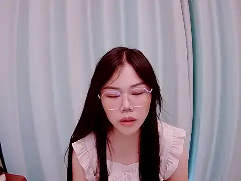 yang123520 现场XXX聊天