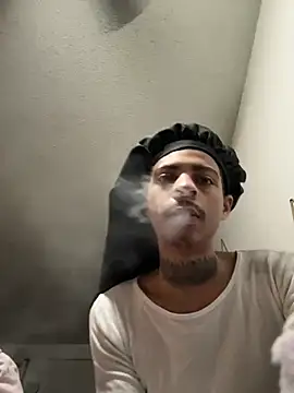 Uknowdat1n Webbikameraesitys