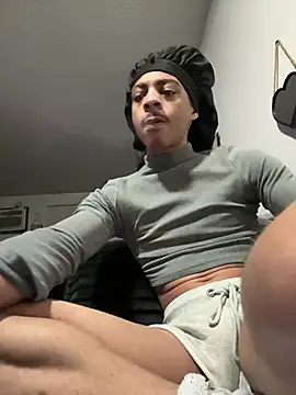 Show modela Uknowdat1 na web-kameri