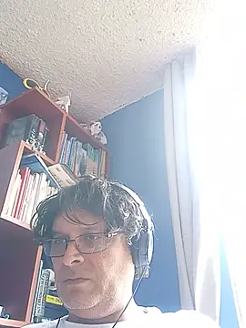 Show de AdultAgency na webcam