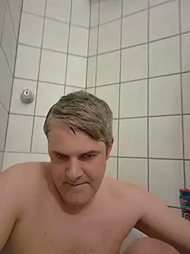 naugthyhotman Webcam-Show
