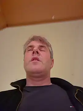 naugthyhotmann Webbikameraesitys