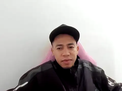 LatinoHot_Santamarta webcam show