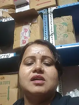 Poly-11 ওয়েবক্যাম শো