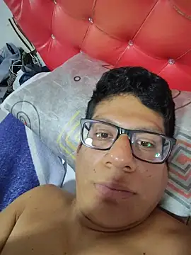 alej_1404 Webcamshow