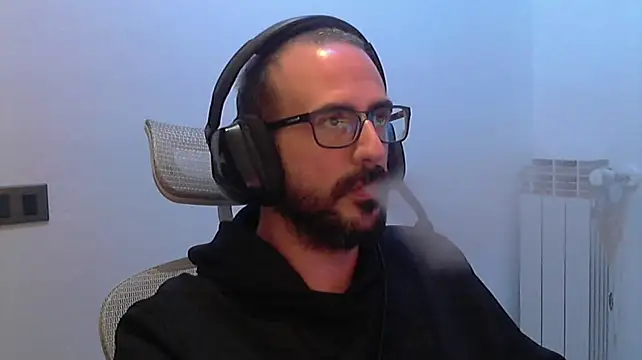 aimMike Webcam show