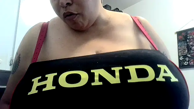 curvybeauty's Webcam Show