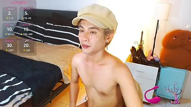 WildestTwink webcam show