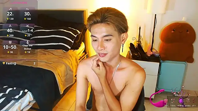 WildestTwink Adlı Modelin Canlı XXX Sohbeti
