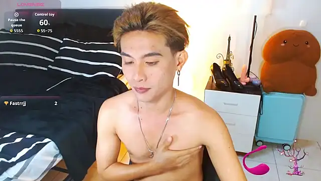 Webkamerová show WildestTwink