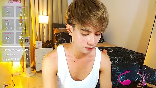 WildestTwink Pertunjukan Webcam
