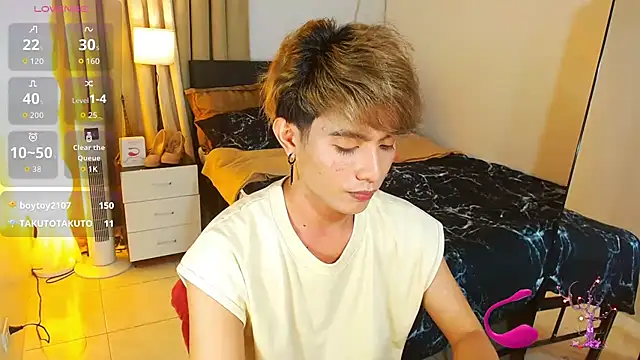 WildestTwink 网络视讯表演