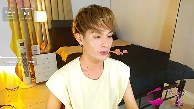 WildestTwink Show in webcam