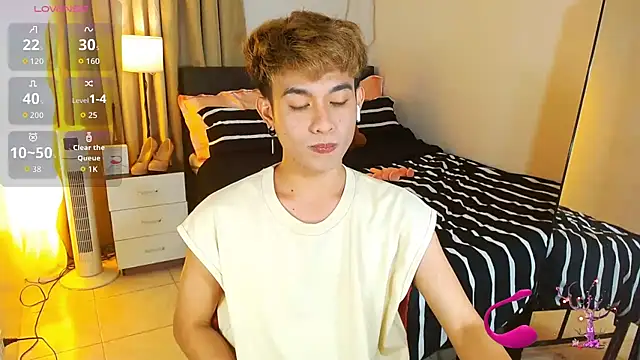 WildestTwink Pertunjukan Webcam