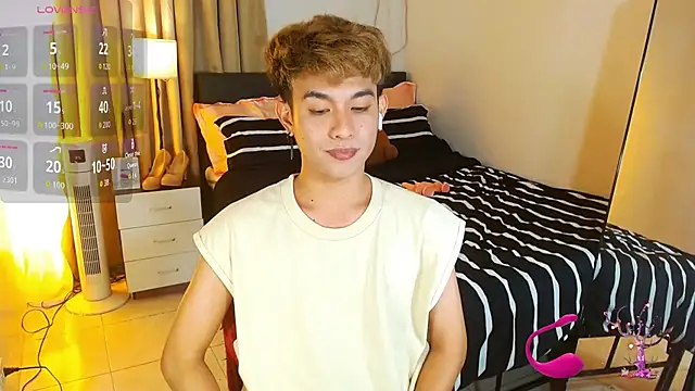 WildestTwink Шоу с уебкамера