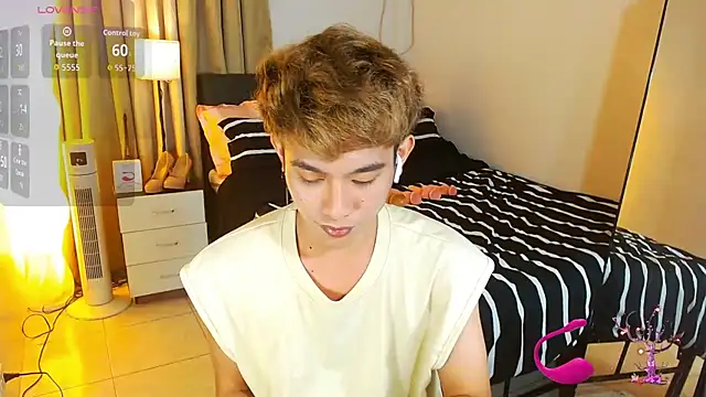 WildestTwink Pertunjukan Webcam