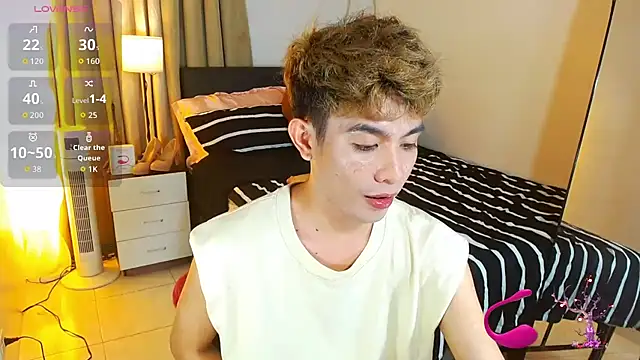 WildestTwink webcam show