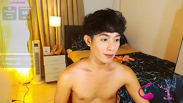 WildestTwink Pertunjukan Webcam