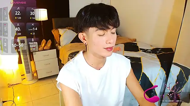WildestTwink Pertunjukan Webcam